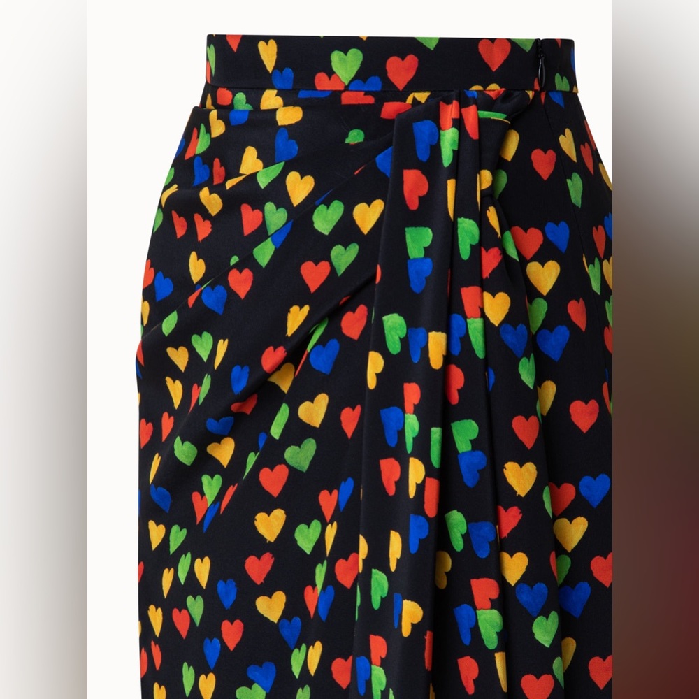 AKRIS Black & Multi Heart Print Silk Crêpe Skirt NWT 4 - Picture 6 of 8